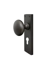 WINDSOR SUTTON ROUND KNOB ON SQUARE LONGPLATE - Image 5