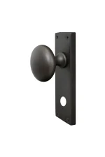 WINDSOR SUTTON ROUND KNOB ON SQUARE LONGPLATE - Image 17