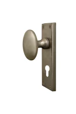 WINDSOR CAMDEN OVAL KNOB ON SQUARE LONGPLATE  - (PLATES ONLY) - Image 7