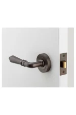 IVER - SARLAT LEVERS ON ROSE