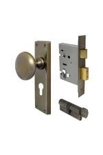 WINDSOR SUTTON KNOB ON SQUARE LONG PLATE SETS -  3013 / 3014 / 3015 - Image 7