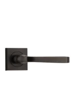 Annecy-0391-Signature-Brass-Square-Rose-Lever