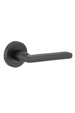 Baltimore-9213-Matt-Black-Lever