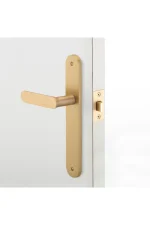 Bronte-Oval-Backplate-Lever