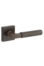 Brunswick-0421-Signature-Brass-Square-Rose-Lever