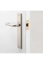 Oslo-Rectangular-Backplate-Lever