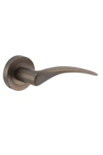 Oxford-9221-Signature-Brass-Lever