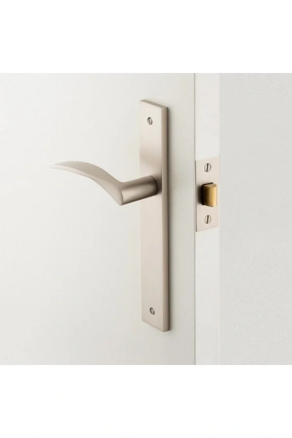 Oxford-Rectangular-Backplate-Lever