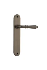Sarlat-10724-Signature-Brass-Oval-Backplate-Lever