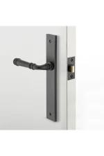 Verona-Rectangular-Backplate-Lever