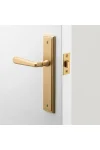 Copenhagen-Stepped-Backplate-Lever-feature.