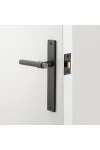 Helsinkie-Rectangular-Backplate-Lever-feature