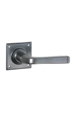 Menton-0683-Antique-Copper-Square-Rose-Lever