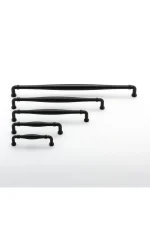 Sarlat-Cabinet-Pull-feature