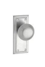 RIchmond-0883-Satin-Chrome-Short-Backplate-Knob