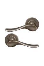 WINDSOR BRASS - HAVEN ON 64MM ROUND ROSE - Image 8