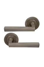 WINDSOR BRASS - FEDERAL ON 64MM ROUND ROSE - Image 5