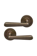 WINDSOR BRASS - VILLA ON 64MM ROUND ROSE - Image 11