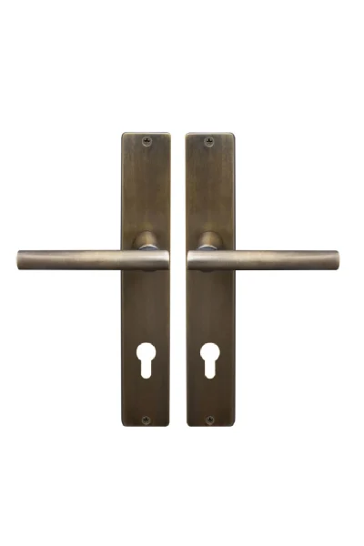 WINDSOR BRASS - CHARLESTON ON SQUARE LONG PLATE - 8205 (LEVERS ONLY) - Image 9