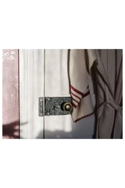 TRADCO ORNATE RIM LOCK - Image 3